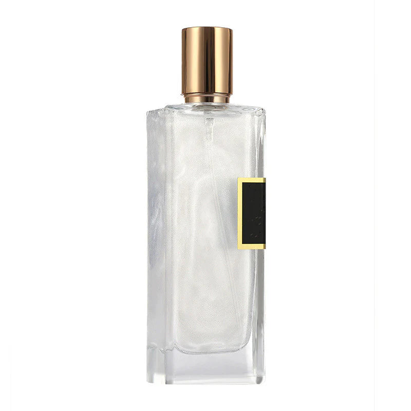 Elegant Feminine Scent with Lasting Fragrance